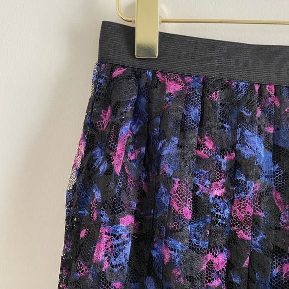 *NWOT* Simply Styled by Sears Pleated Skirt - Picture 3 of 10